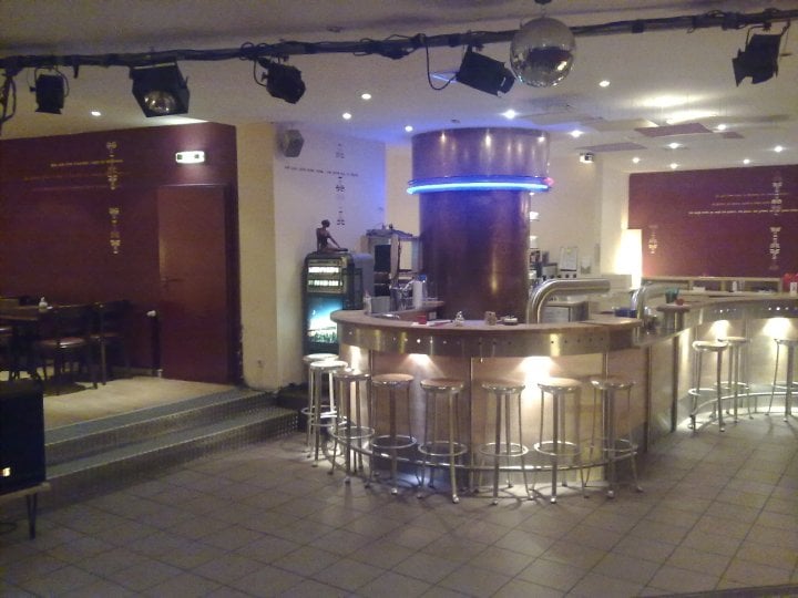 Bar jeder Sicht
